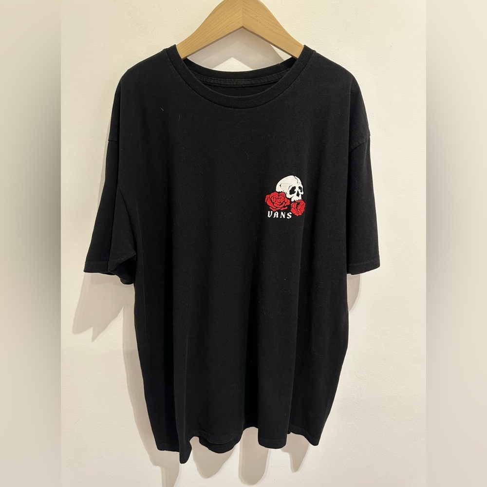 Vans Black Tee with Skull and Rose Design Large